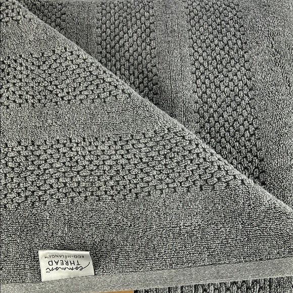 2 PC Common Thread Eco Melange BAMBOO Bath Towels Gray Oversized Zero Twist NEW - Picture 7 of 7